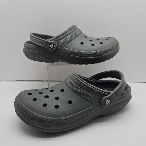 CROCS Other - Crocs Classic Clogs Faux Fur Lined 203591 Mens Sz 7 Women's Sz 9 Dual Comfort
